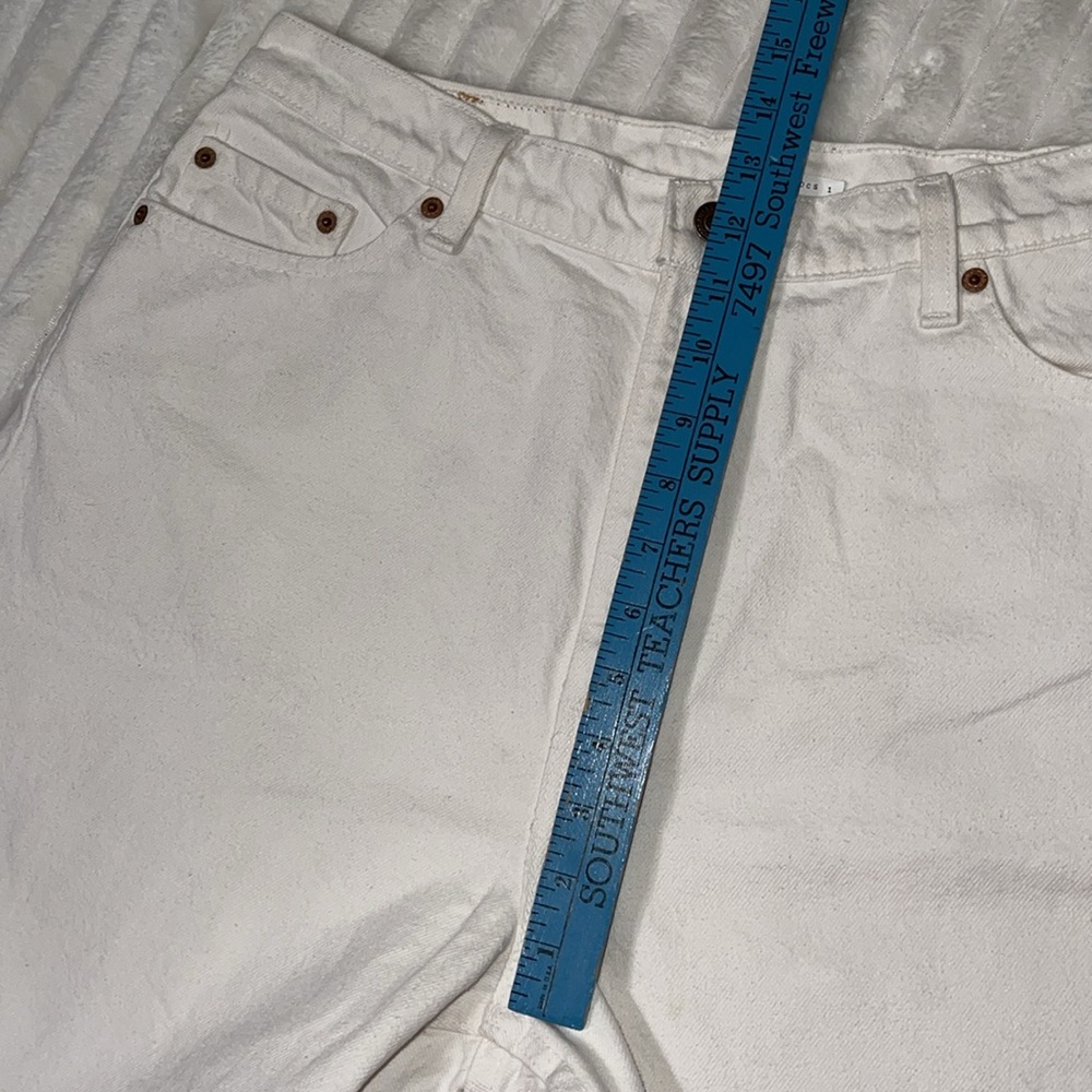 Levis 522 Vintage White Short | Size 16 - Picture 14 of 15